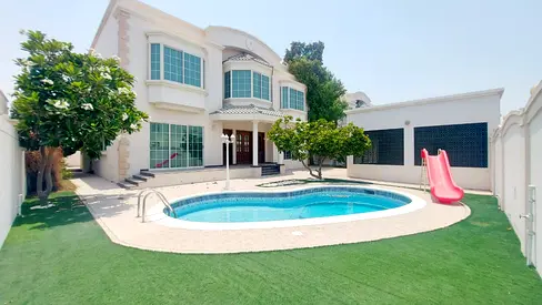 Luxury 5-Bedroom Villa with Private Pool for Rent in Al Safa 2