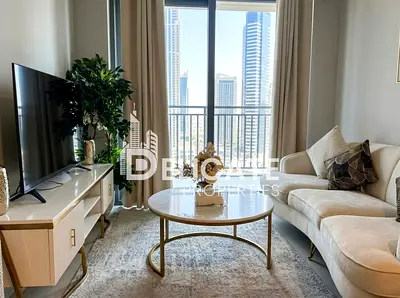 Vacant and Ready to Move | Bright and Spacious