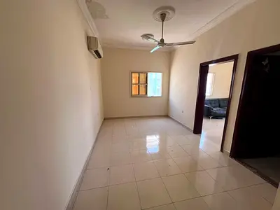 غرفة وصالة واسعة المويهات 2 عجمان