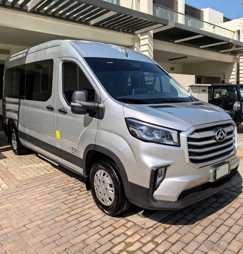 Maxus V80 2025 — photo 1 of 15