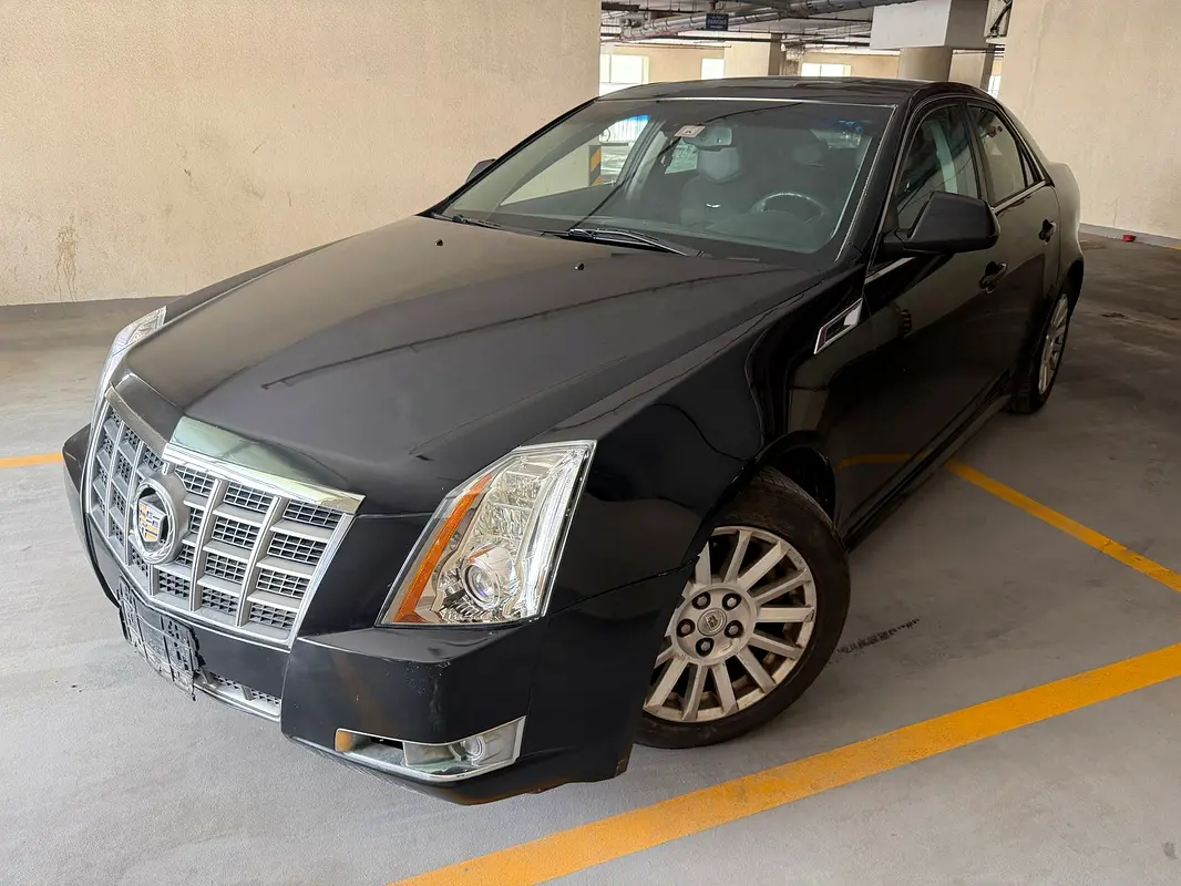 Cadillac CTS/Catera 2012 — photo 1 of 7