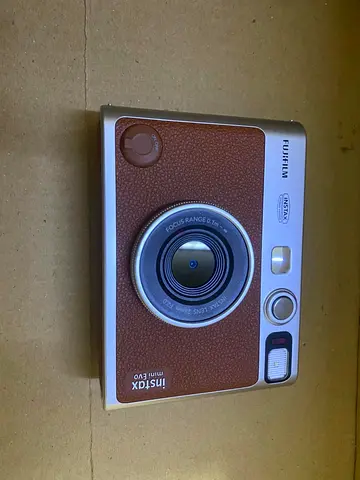 FUJIFILM INSTAX MINI EVO