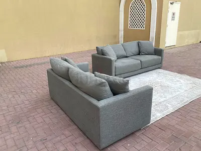 2+3 Cratebarrel sofa