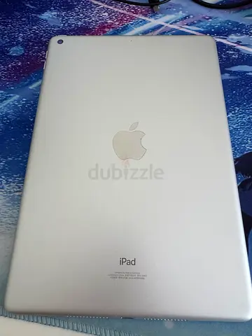 Used Apple iPad (Silver) - Good Condition