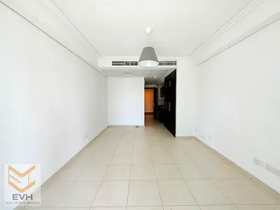 استوديو بالطابق العلوي | شرفة | إطلالة على وسط المدينة | Goldcrest Views 2 JLT