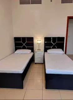 EXECUTIVE BACHELOR BED SPACE
