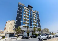 Distress large 1 bed with big terrace