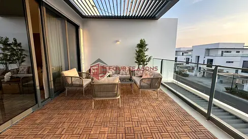 Exclusive 5 Bedroom + Maid Beachfront Villa at Ajmal Makkan