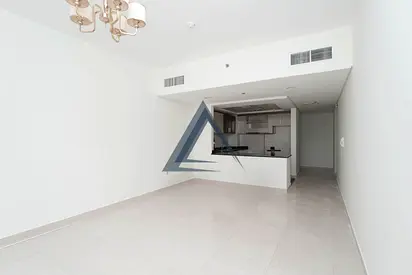 Near Circle Mall 2BR Semi Closed Kitchen Both master Bedrooms