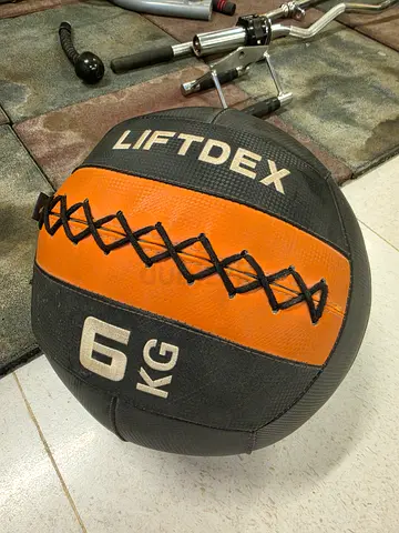 6 kg LiftDex Medicine Ball — Good Condition