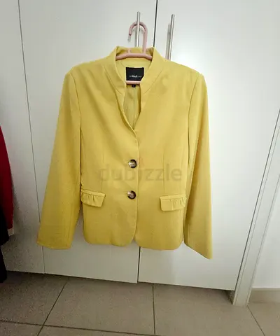 Light Yellow Womens Blazer - Size Large, Good Condition