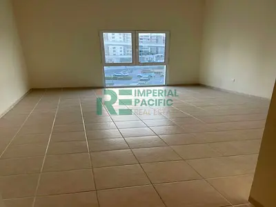 Vacant I Close to Metro I Spacious layout
