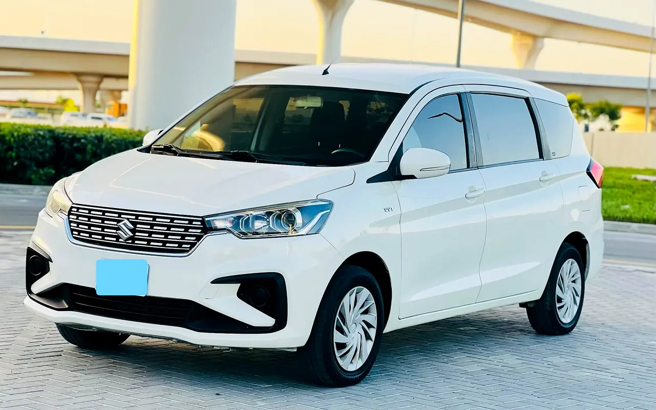 Suzuki Ertiga 2021 — photo 1 of 12