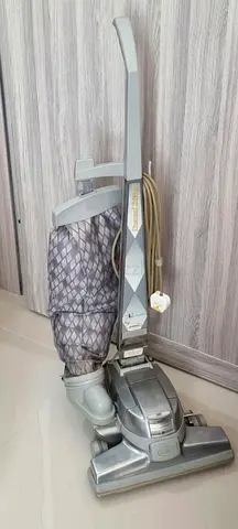 KIRBY Upright Bag Vacuum Cleaner - Good Working Condition
