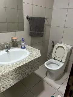 1BHK flat, Hall, 1  Half bath, Balcony , Kitchen sharing , malayalee executive bachelor