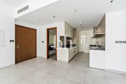 Marina View | Unfurnished | Vacant
