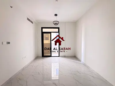 6 cheque payment/deposit cash/with two balcony/brand new building/ready to move!