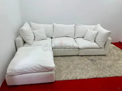 Looks like new condition feather 🪶 filled white cloud sofa