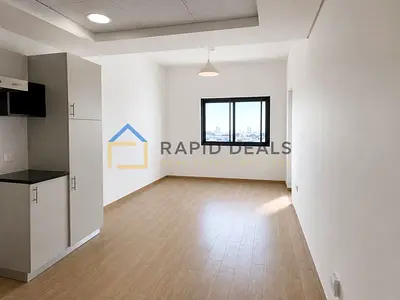 2 Bedroom Apartment with Pool View - Vacating Soon