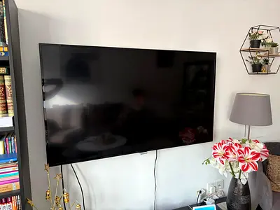 Philips 55” Smart TV – Excellent Condition