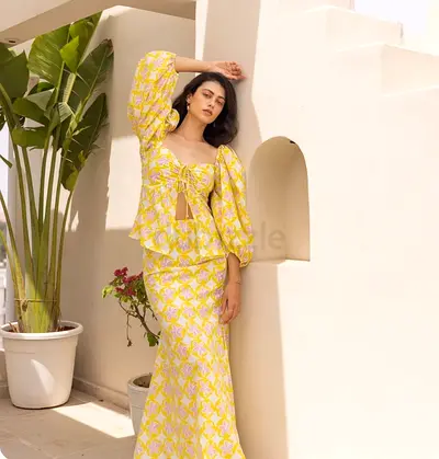 Yellow Floral Co-ord Set. Long Skirt  Tie-Front Top, Size M. Pure Cotton.