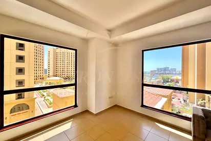 VACANT | WATER VIEWS | MAIDS ROOM