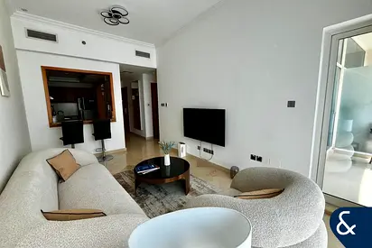 Luxury Furniture | One Bed | Marina Views