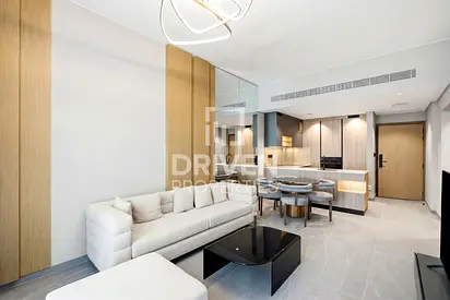 Brand New Unit with Study Room | Park View