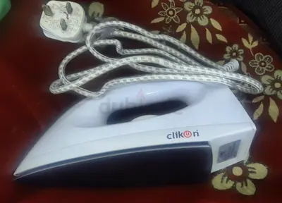مكواة