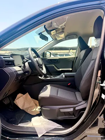 صورة 9 لـ 2026 Toyota RAV 4