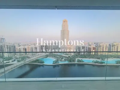 High Floor | Pool Creek Lagoon View | Appliances