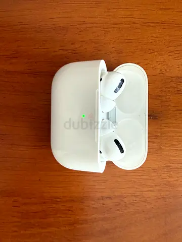 Apple AirPods Pro with Wireless Charging Case