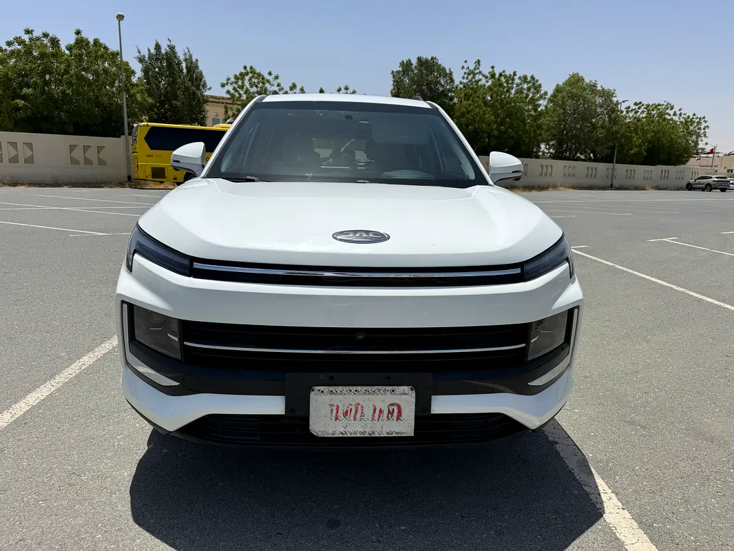 JAC JS4 2023 — photo 1 of 19