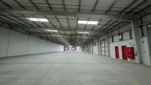 Ready to Move prime location Easy Loading and Unloading 65 k w power