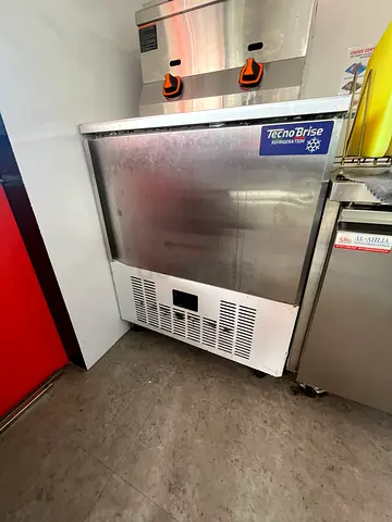 Under-counter Commercial Freezer / Refrigerator (Stainless Steel)