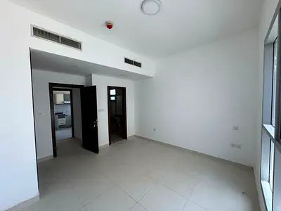 Luxury one-bedroom apartment for annual rent. Spacious, luxurious hotel-style finishing. Located in Aljada area, very close to Muwaileh, Sharjah Airpo