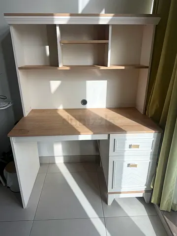 Kids study table