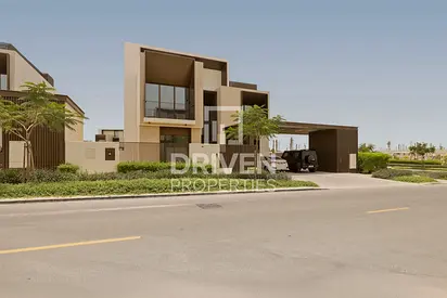 Landscaped | Corner Unit | Park Facing Villa