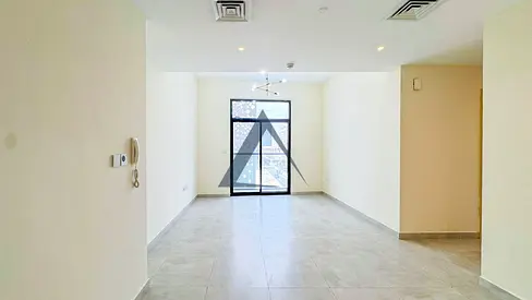 Best Price | Ready to Move | Next to Park