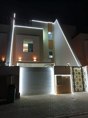 Modern 3 Master Bedroom Townhouse Ready for Immediate Handover
