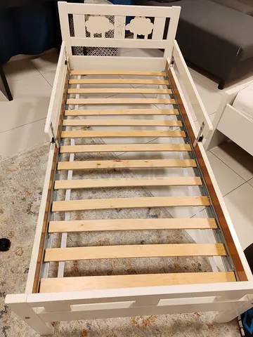 Ikia kids White Single Wooden Bed 70x160 Frame with Slats (Good Condition)
