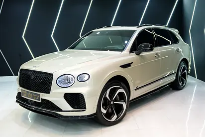 2024 Bentayga S, V8, Blackline, Touring Spec, Bang N Olufsen, Dynamic Ride, Dealer Warr + Serv!!