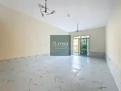 Spacious Studio | vacant | Bright unit