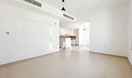ثلاث غرف نوم