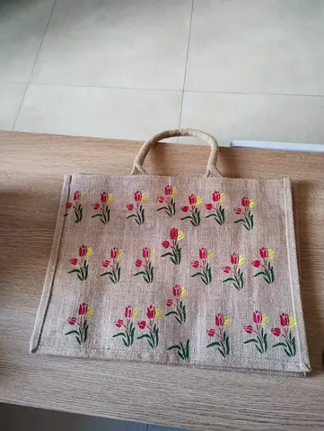 Tote jute bag