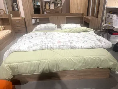 Dnaube King size bed and ortho mattress 180x200 brand new