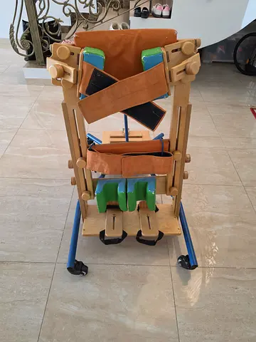 Standing frame