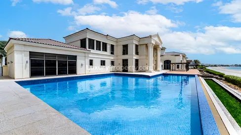Modern Palm Jumeirah Villa at Frond K