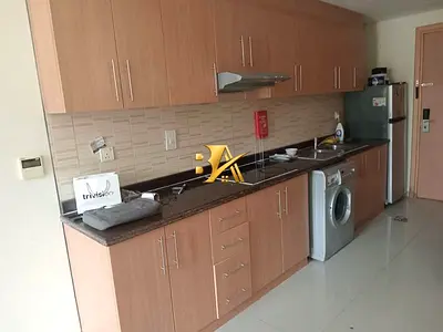 FURNISHED| GOOD LOCATION | READY TO MOVE