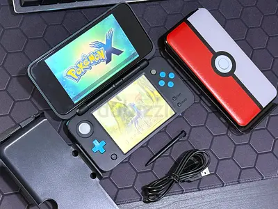 NEW Nintendo 2ds xl midnight blue - ultimate bundle